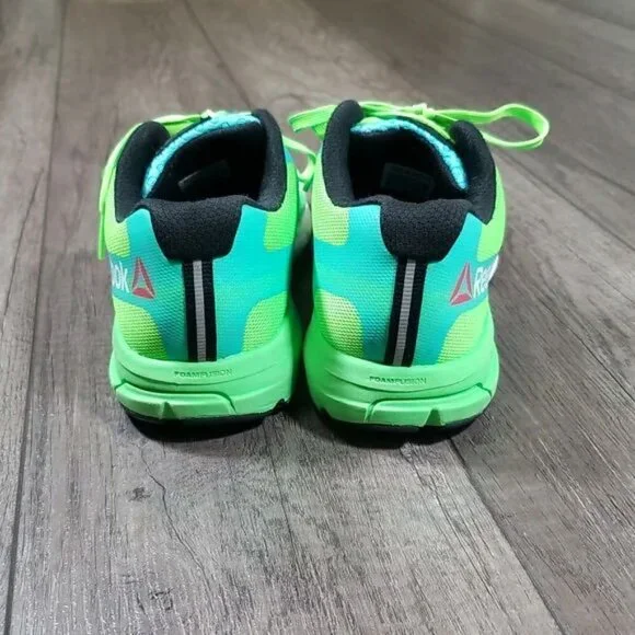 Women's Reebok One Guide Sneakers Size 7 - Picture 3 of 9